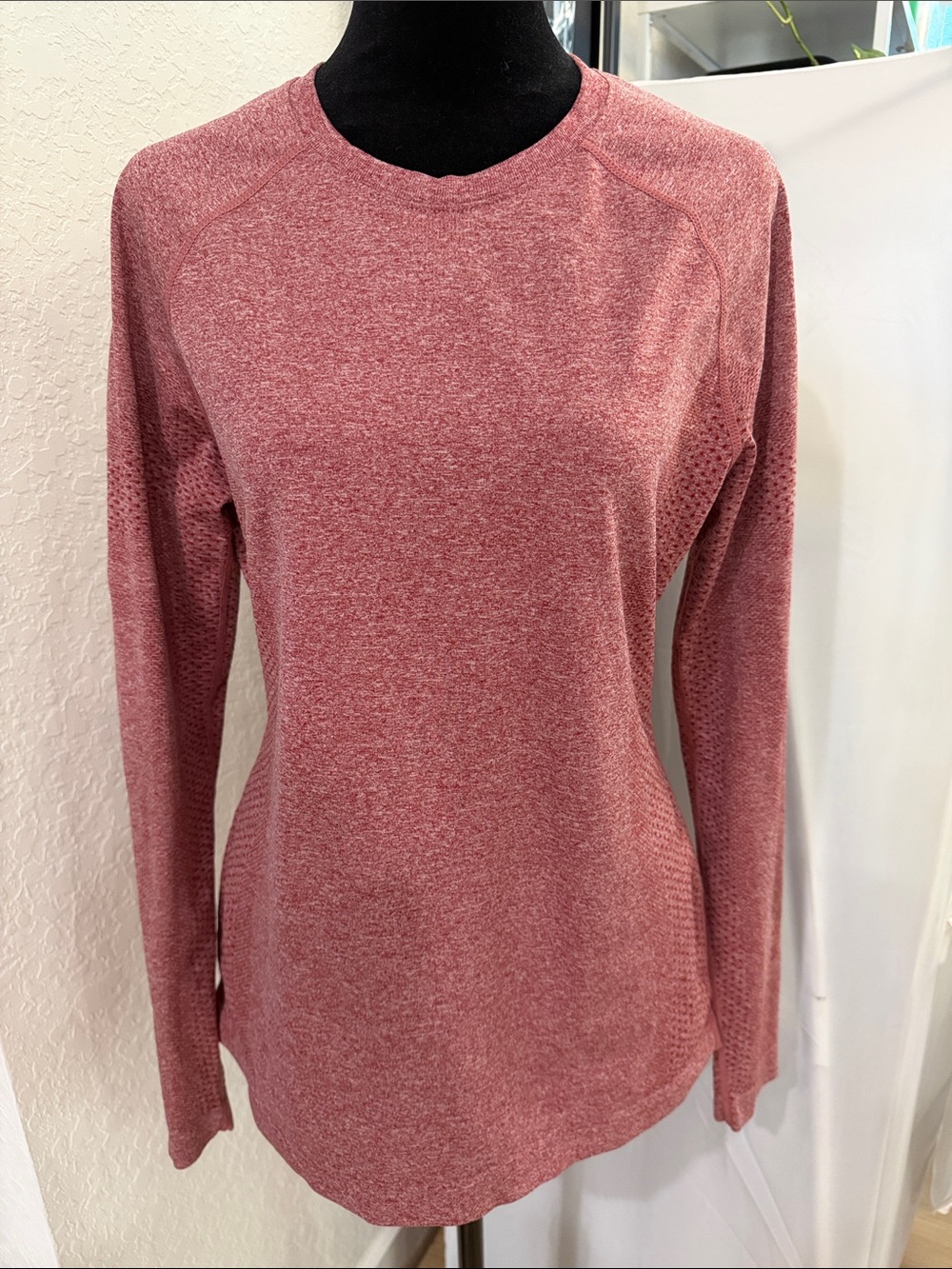 Figs Women's salta Dark Cherry Large.